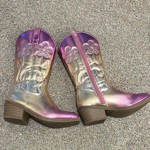 Steve Madden Kids Iridescent Pink and Gold Boots